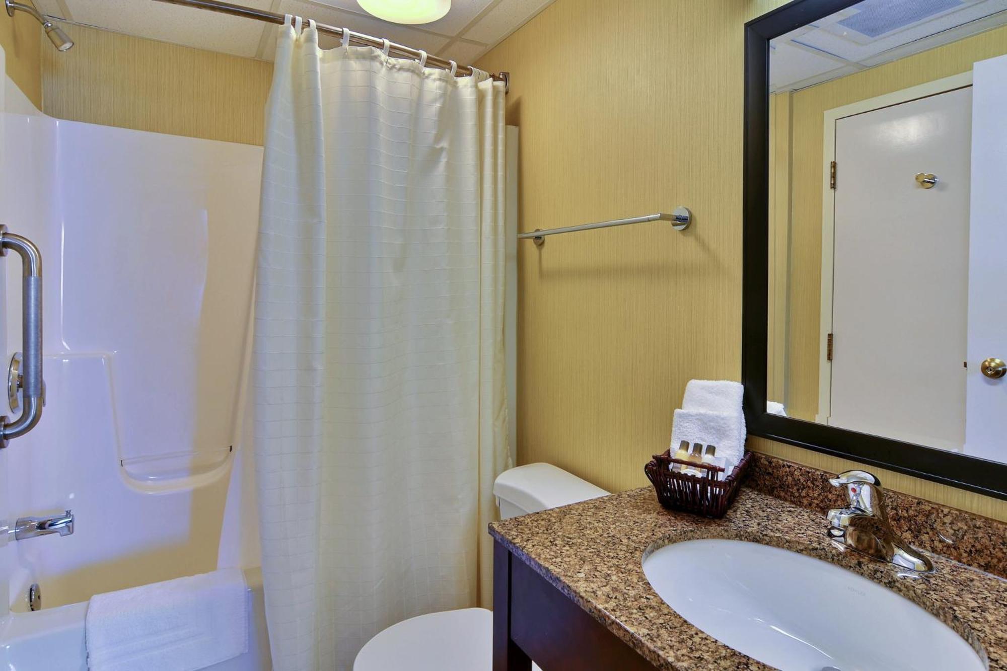 Pine Barn Inn Danville Dış mekan fotoğraf