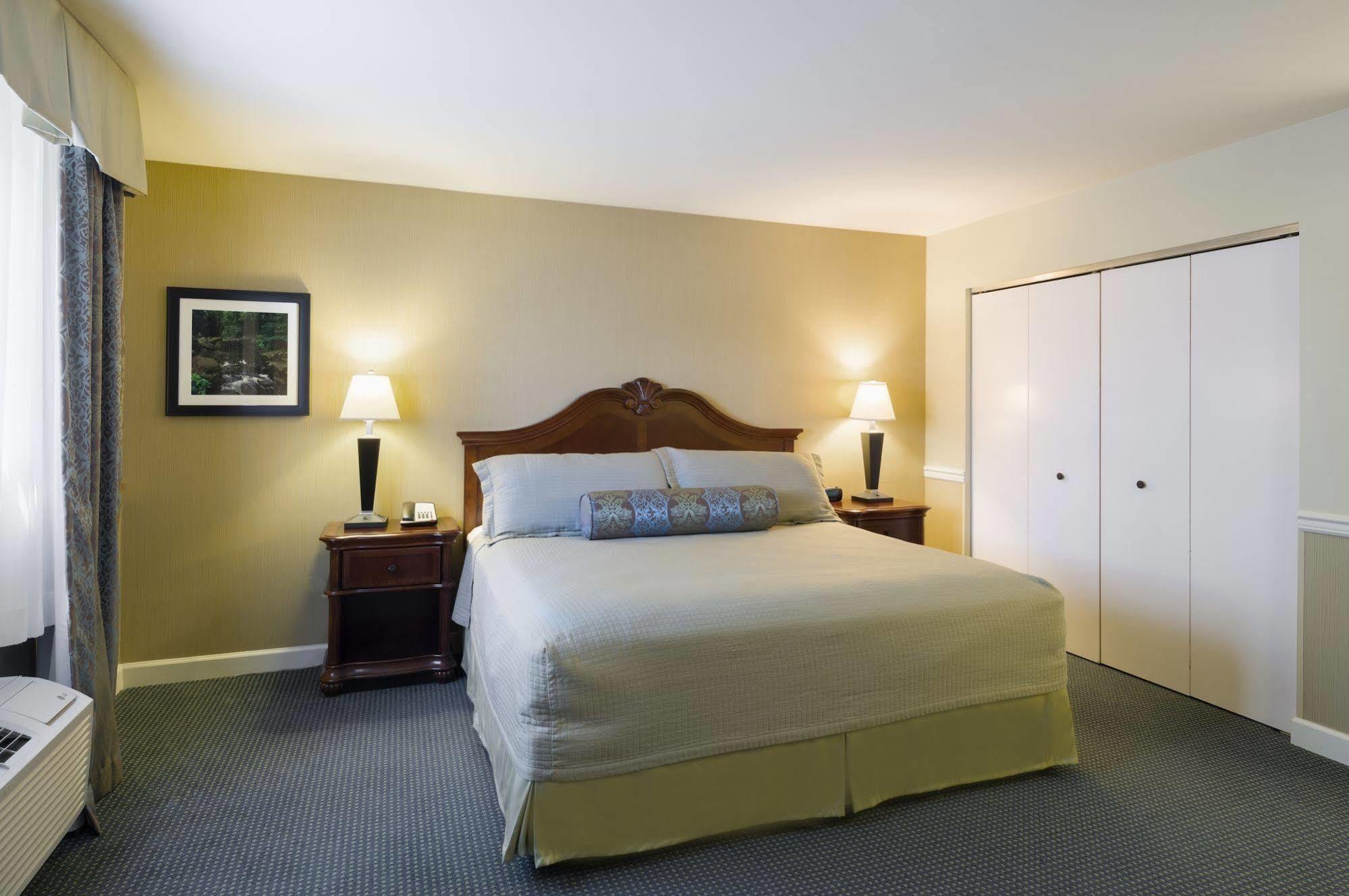 Pine Barn Inn Danville Dış mekan fotoğraf